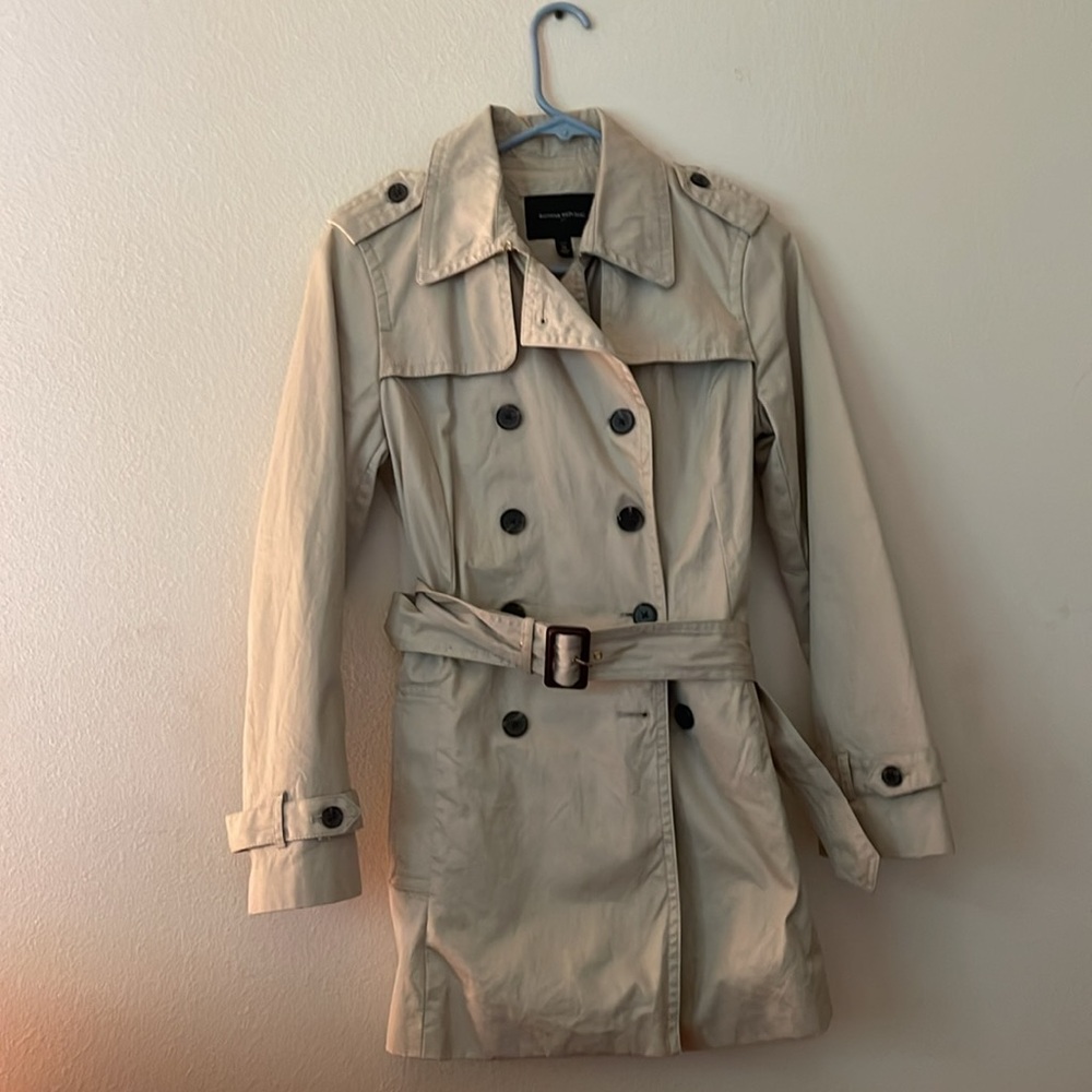 BANANA REPUBLIC water resistant short trench coat
